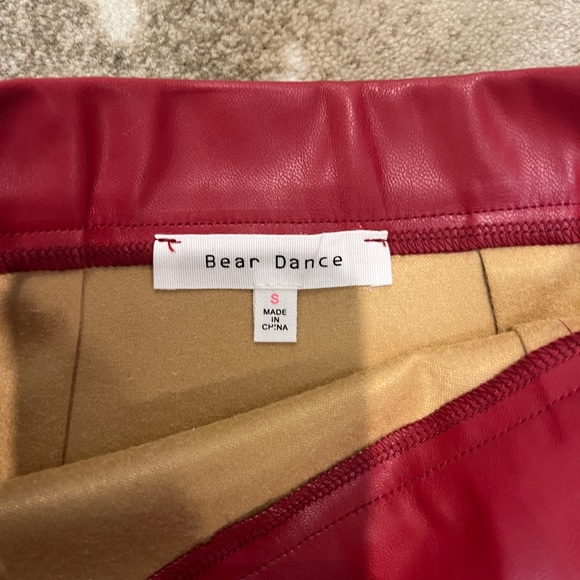 Red but a very dark red skirt. Size small. Never worn. - Picture 2 of 2